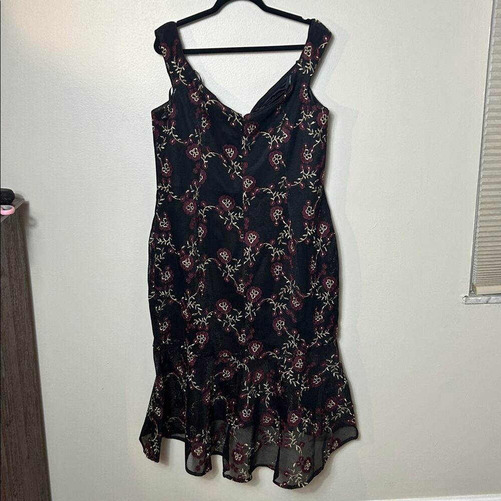 NWT City Chic embroidered off the shoulder Decadence mermaid dress - Picture 9 of 16